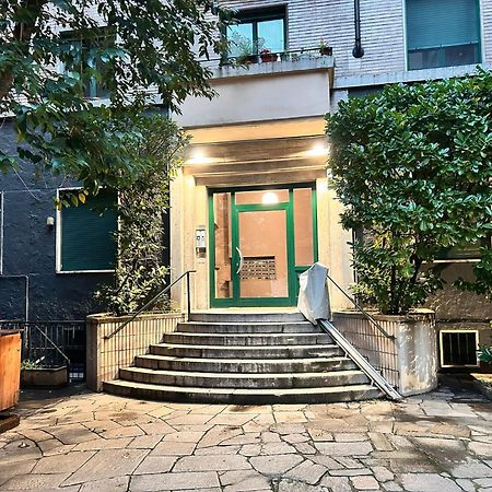 Sant'Ambrogio Charme Apartment Milano Ngoại thất bức ảnh